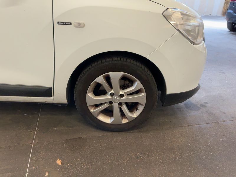 Dacia Lodgy 1.5 dCi Diesel Black Line 2014 – снимка 11