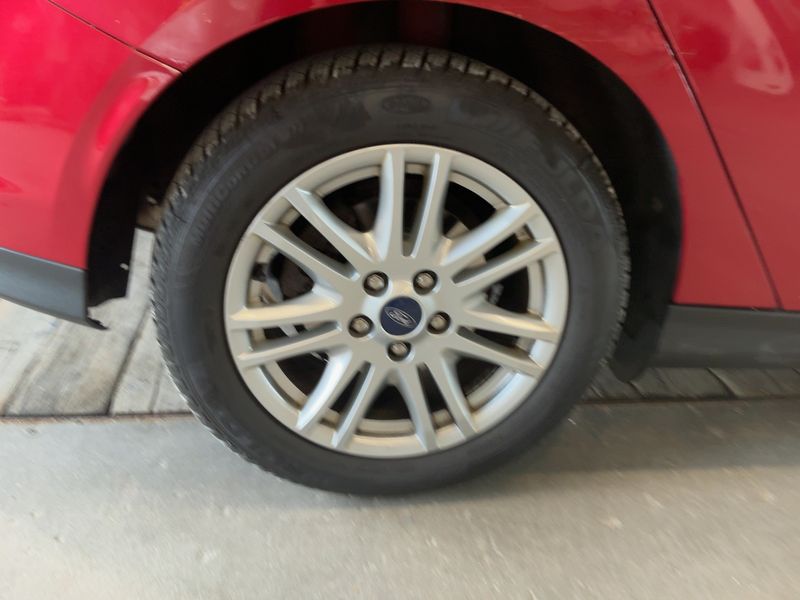 Ford Focus 2.0 TDCi Titanium 2013 – снимка 9