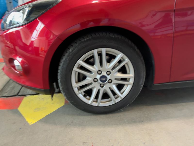 Ford Focus 2.0 TDCi Titanium 2013 – снимка 3