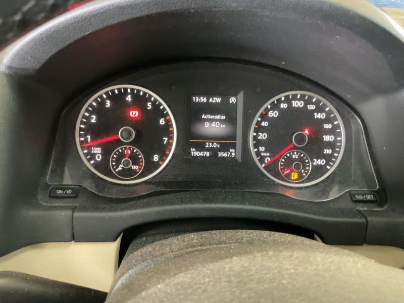 Volkswagen Tiguan 1.4 TSI Sport & Style BlueMotion Tech 2016 – снимка 18