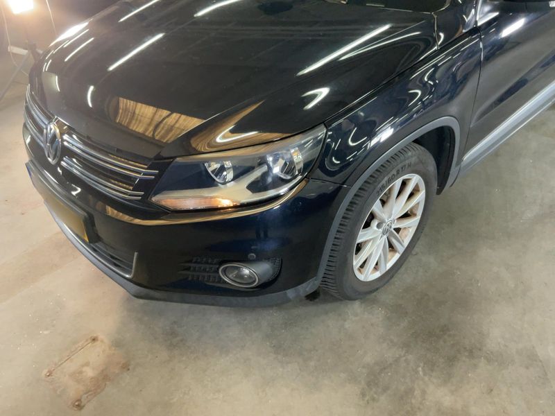 Volkswagen Tiguan 1.4 TSI Sport & Style BlueMotion Tech 2016 – снимка 2
