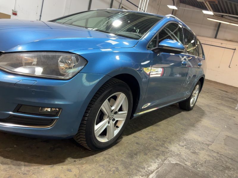 Volkswagen Golf VII 2.0 TDI Highline BlueMotion Tech 2014 – снимка 2