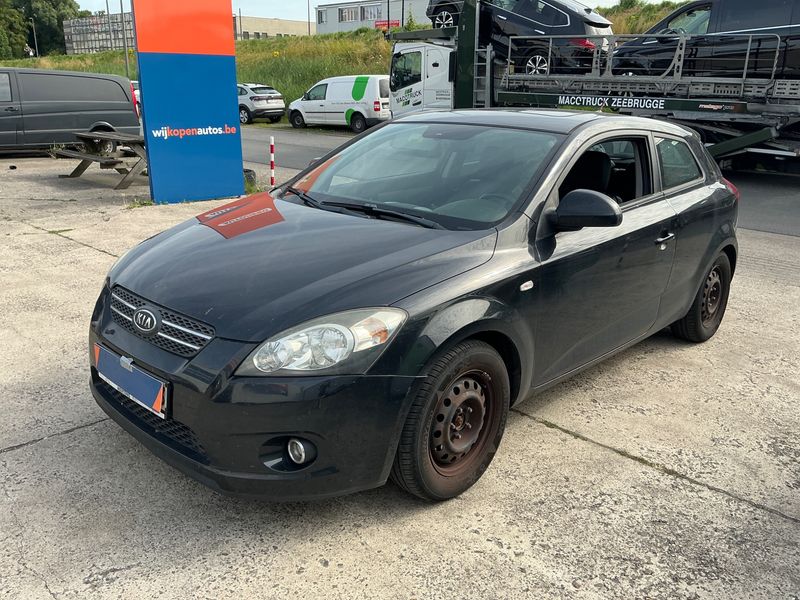 Kia pro_cee'd 1.6 EX 2008 – снимка 1