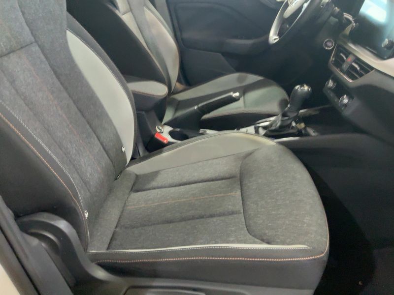 Skoda Kamiq 1.0 TSI Style 2021 – снимка 16