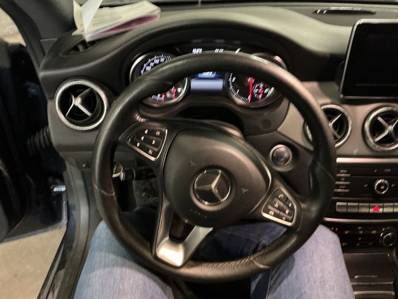 Mercedes-Benz CLA-Klasse CLA 200 Shooting Brake Urban 2017 – снимка 31