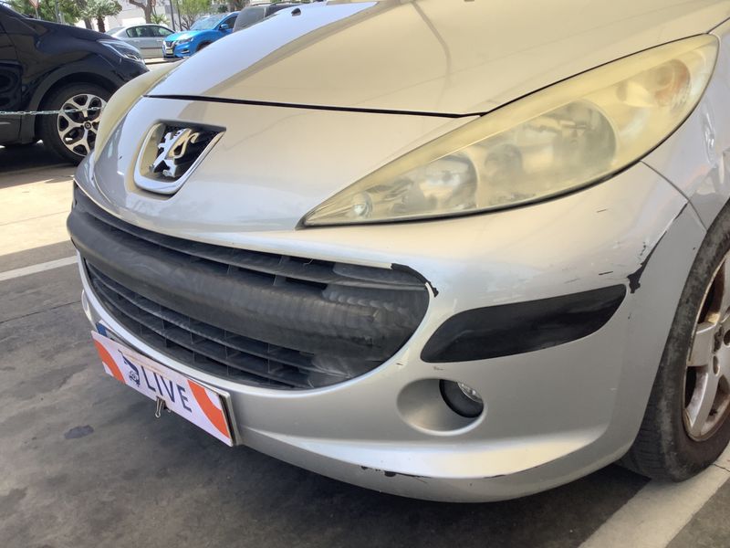 Peugeot 207 1.4 HDi Exécutive 2006 – снимка 32