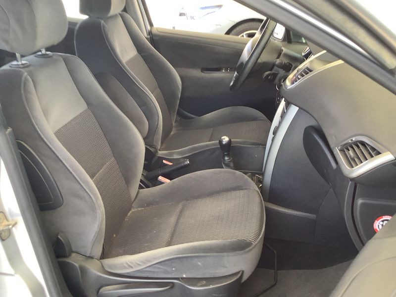 Peugeot 207 1.4 HDi Exécutive 2006 – снимка 16