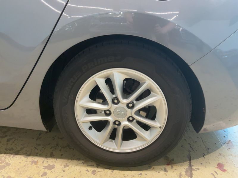 Hyundai i30 1.6 CRDi Trend blue 2013 – снимка 5