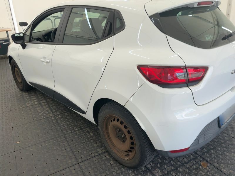 Renault Clio 1.2 Expression 2013 – снимка 6