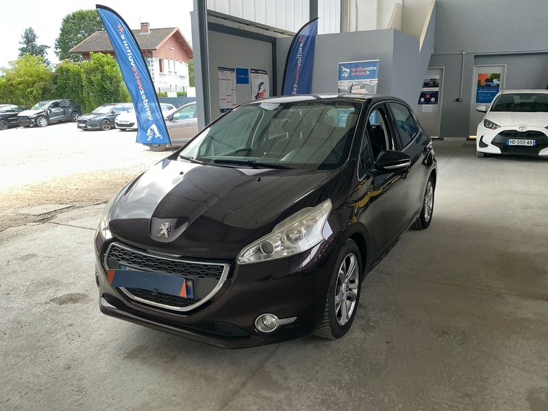 Peugeot 208 1.6 Allure 2012 – снимка 1