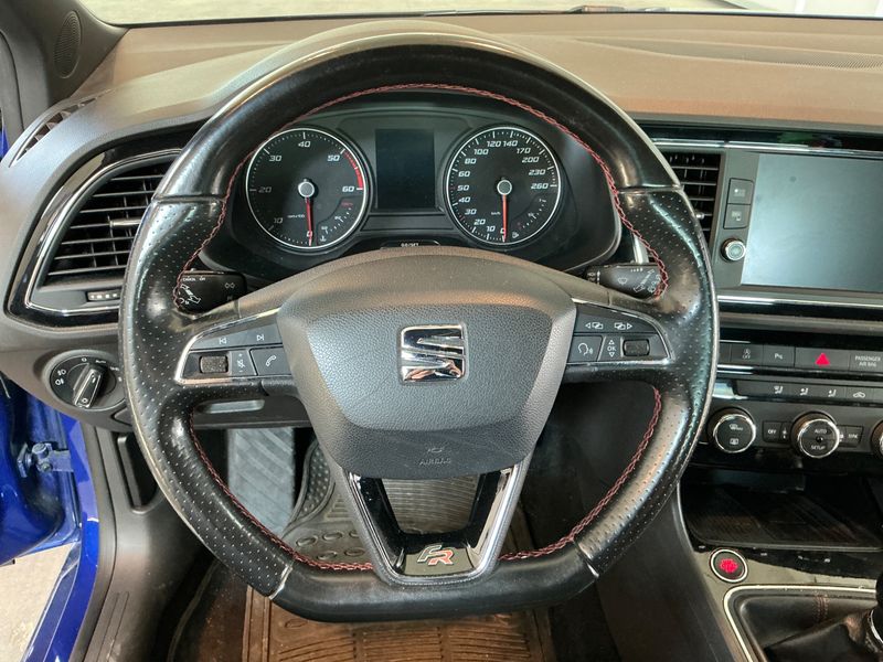 Seat Leon 2.0 TDI FR 2017 – снимка 28
