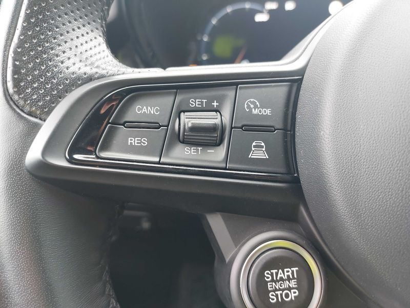 Alfa Romeo Tonale 1.3 Plug-in Hybrid Edizione Speciale AWD 2023 – снимка 37