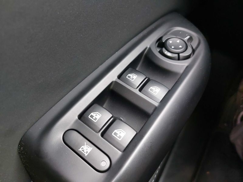 Alfa Romeo Tonale 1.3 Plug-in Hybrid Edizione Speciale AWD 2023 – снимка 36