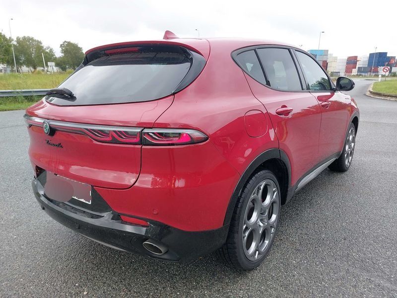 Alfa Romeo Tonale 1.3 Plug-in Hybrid Edizione Speciale AWD 2023 – снимка 5