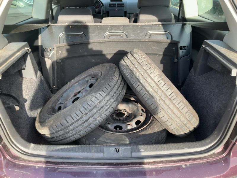 Volkswagen Polo 1.2 2004 – снимка 16