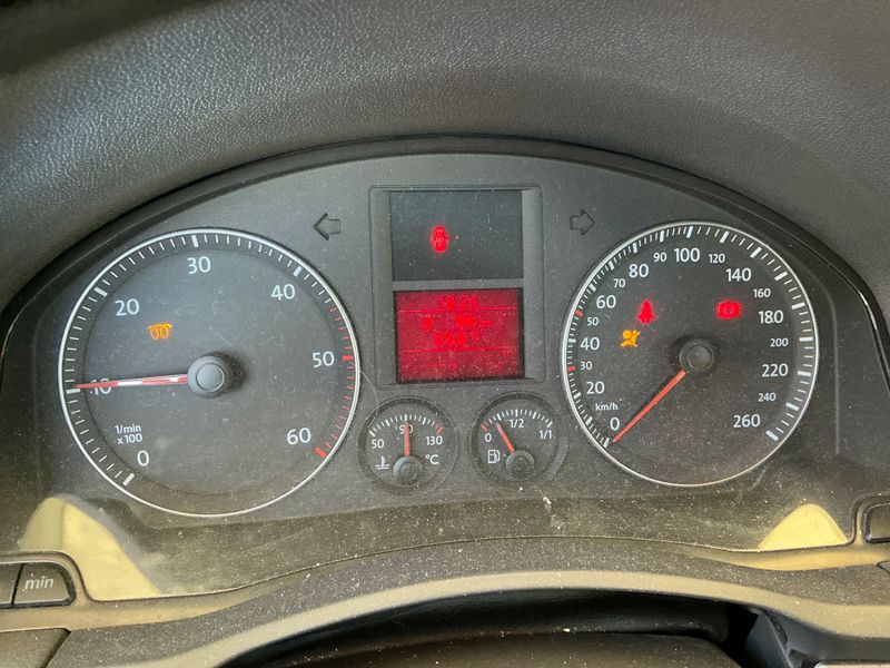 Volkswagen Golf V 2.0 TDI Sportline 2004 – снимка 4
