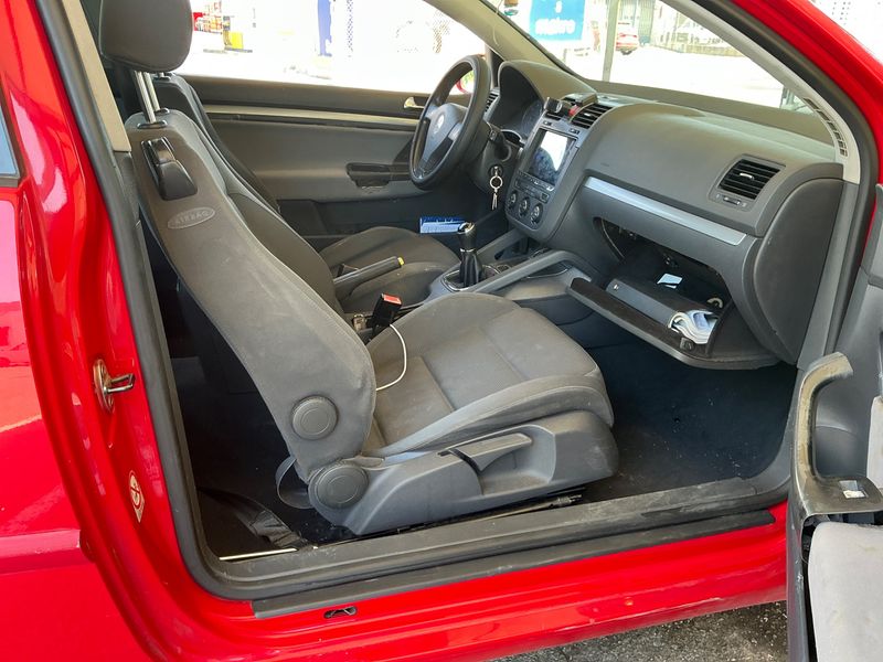 Volkswagen Golf V 2.0 TDI Sportline 2004 – снимка 3