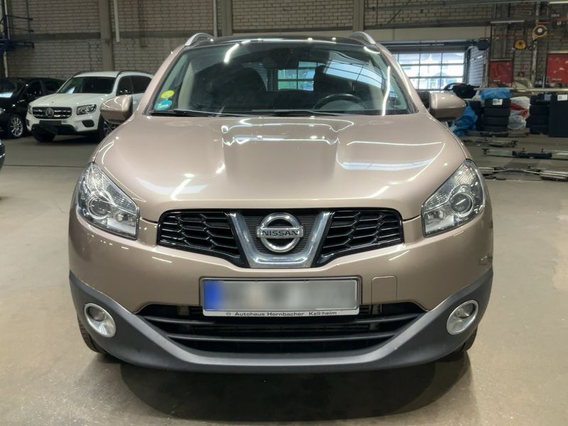 Nissan Qashqai+2 2.0 dCi I-Way 4x4 2011 – снимка 14