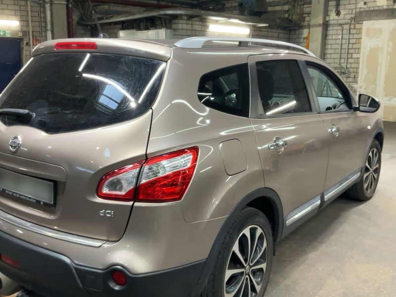 Nissan Qashqai+2 2.0 dCi I-Way 4x4 2011 – снимка 8