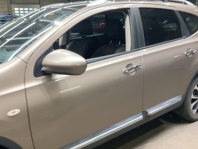 Nissan Qashqai+2 2.0 dCi I-Way 4x4 2011 – снимка 4