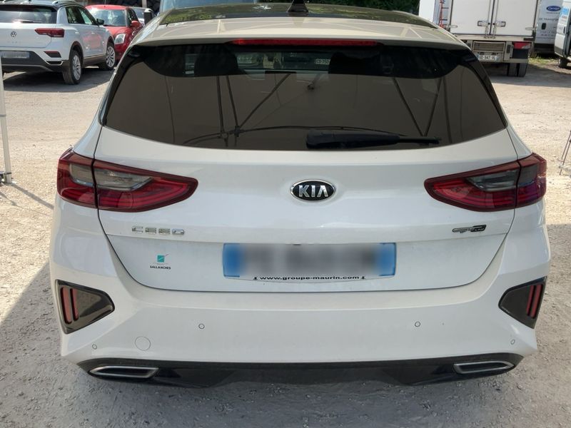 Kia cee'd 1.6 CRDi GT Line Premium 2019 – снимка 7