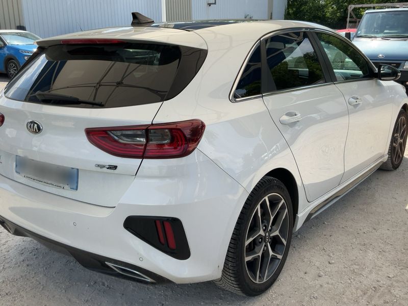 Kia cee'd 1.6 CRDi GT Line Premium 2019 – снимка 8