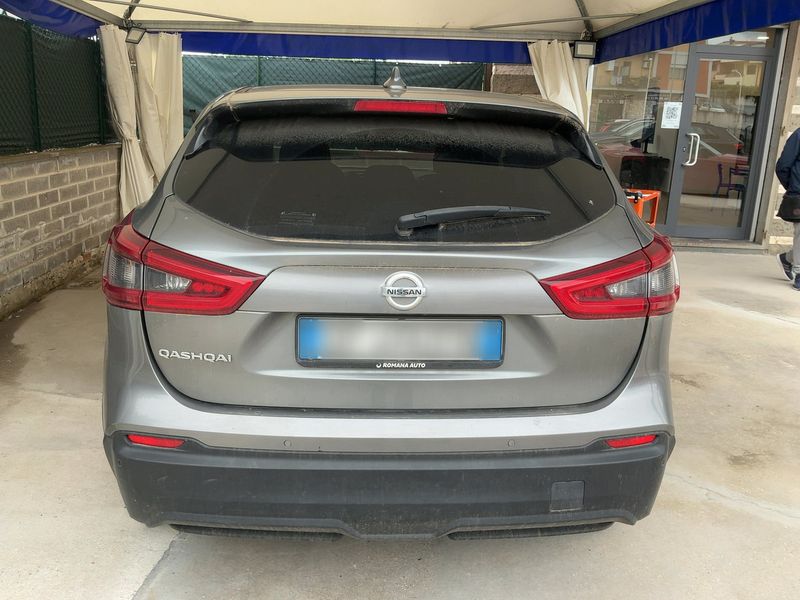 Nissan Qashqai 1.3 DIG-T Acenta 2019 – снимка 7