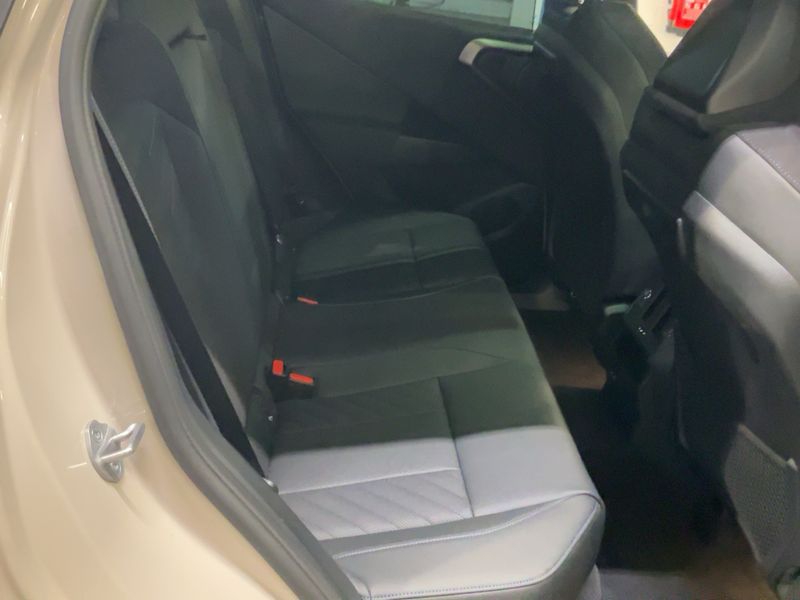 BMW X3 xDrive 30e M Sport 2025 – снимка 19