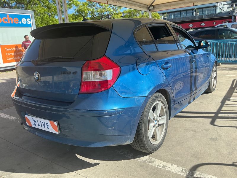 BMW 1er 120d 2007 – снимка 2