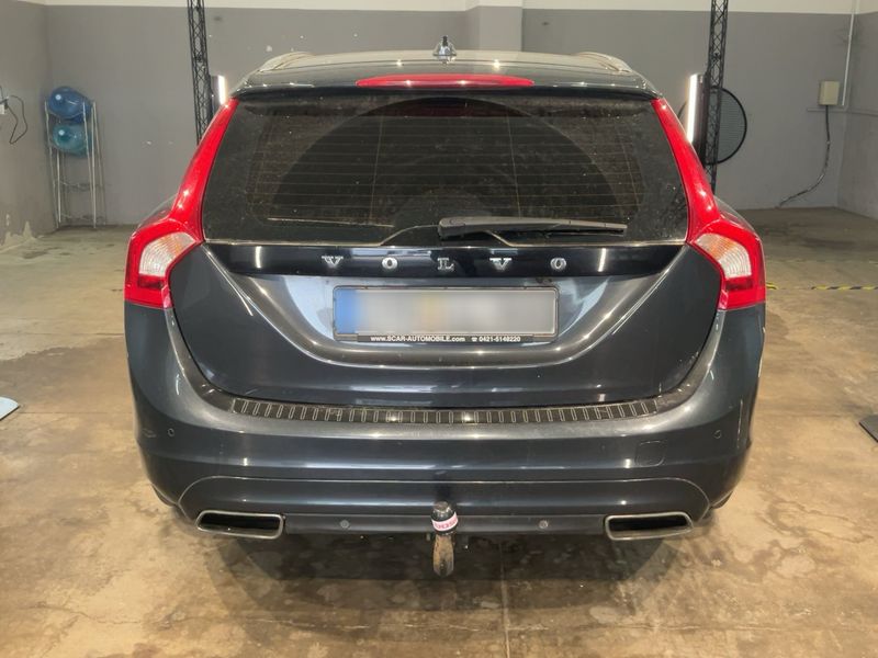 Volvo V60 2.0 D4 Summum 2016 – снимка 7
