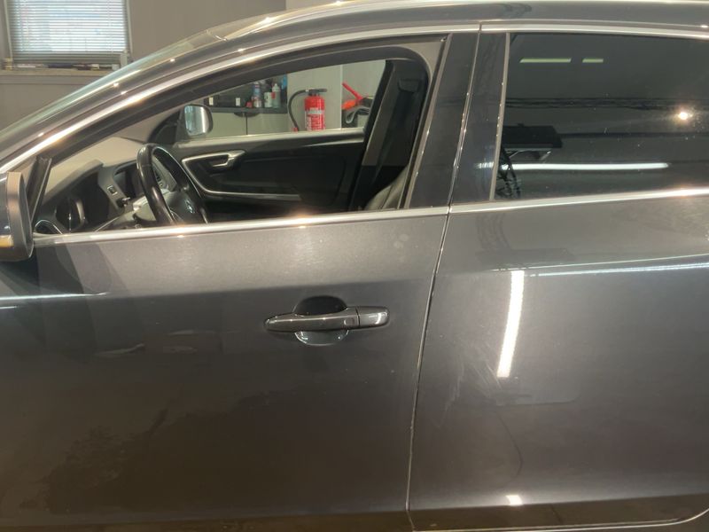 Volvo V60 2.0 D4 Summum 2016 – снимка 4