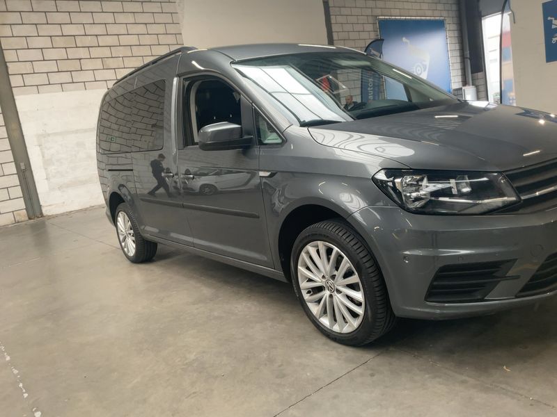 Volkswagen Caddy 2.0 TDI Maxi Trendline BlueMotion Tech 2017 – снимка 12