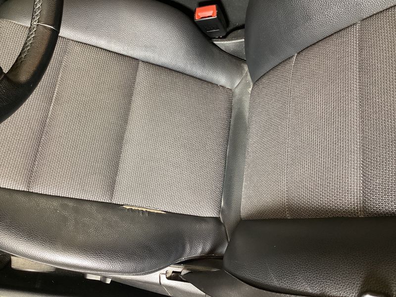 Mercedes-Benz C-Klasse C 200 CDI T BlueEfficiency Avantgarde 2010 – снимка 26