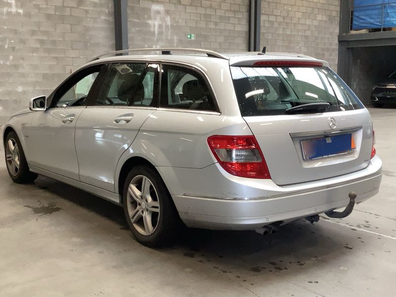 Mercedes-Benz C-Klasse C 200 CDI T BlueEfficiency Avantgarde 2010 – снимка 6