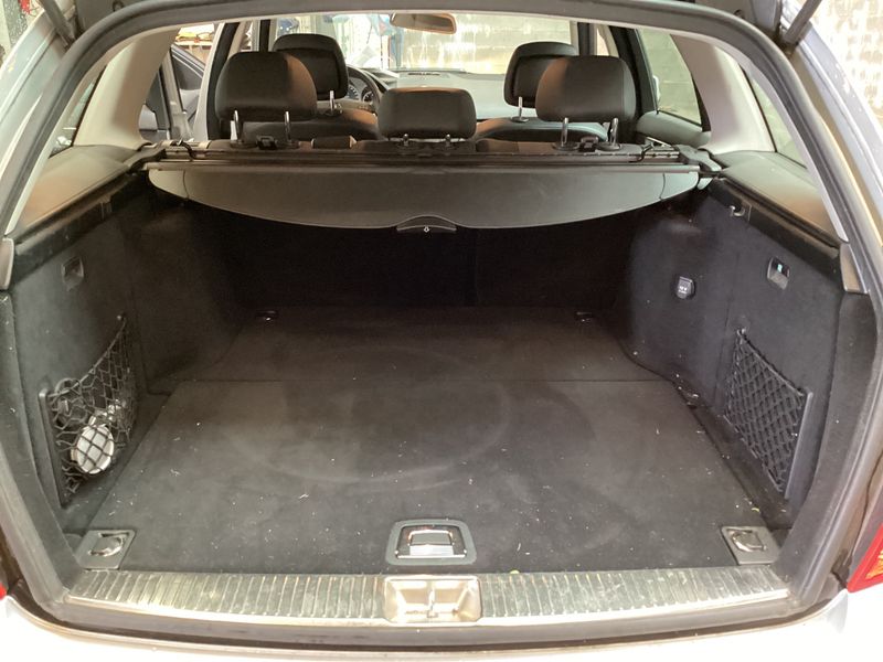 Mercedes-Benz C-Klasse C 200 CDI T BlueEfficiency Avantgarde 2010 – снимка 16