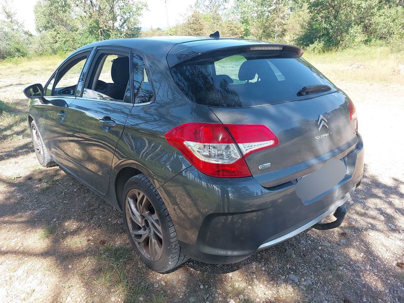 Citroen C4 1.6 e-HDi Business 2014 – снимка на щета 3