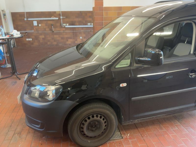 Volkswagen Caddy 1.6 TDI Trendline 2013 – снимка 2