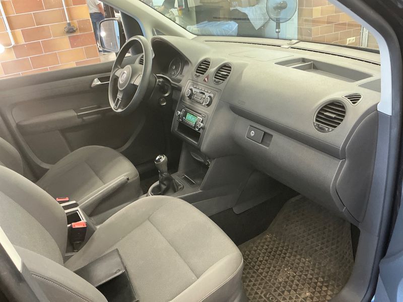 Volkswagen Caddy 1.6 TDI Trendline 2013 – снимка 25