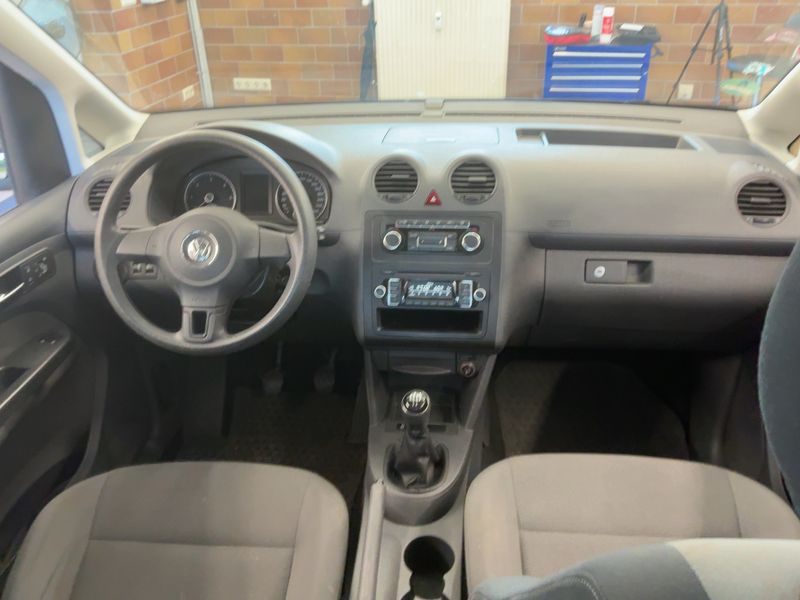 Volkswagen Caddy 1.6 TDI Trendline 2013 – снимка 18