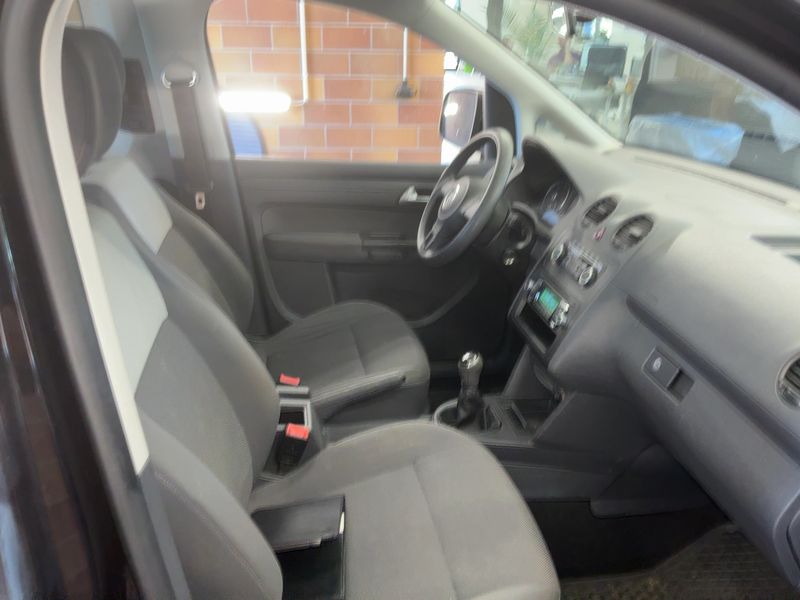 Volkswagen Caddy 1.6 TDI Trendline 2013 – снимка 17