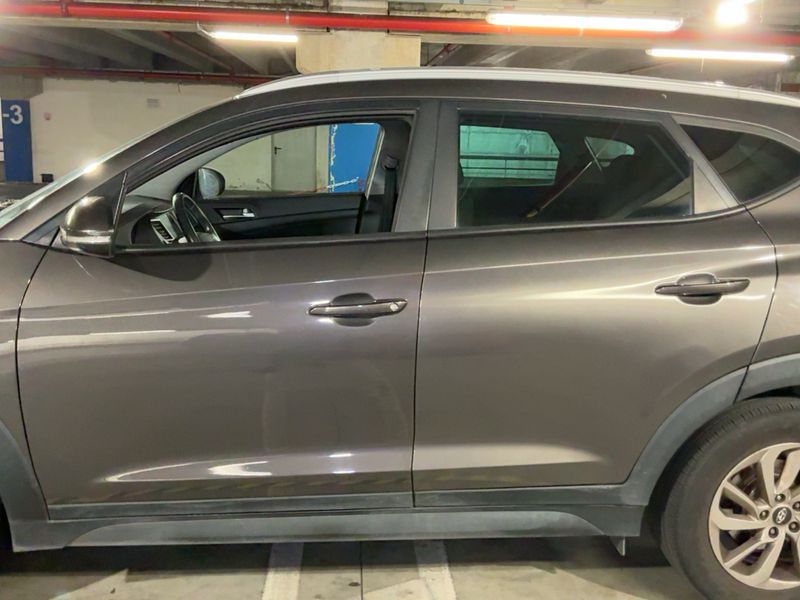 Hyundai Tucson 1.7 CRDi Comfort ISG 2WD 2015 – снимка 4