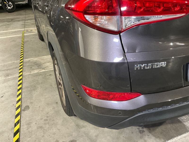 Hyundai Tucson 1.7 CRDi Comfort ISG 2WD 2015 – снимка 36