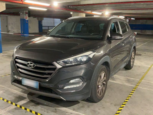 Hyundai Tucson 1.7 CRDi Comfort ISG 2WD 2015 – снимка 1