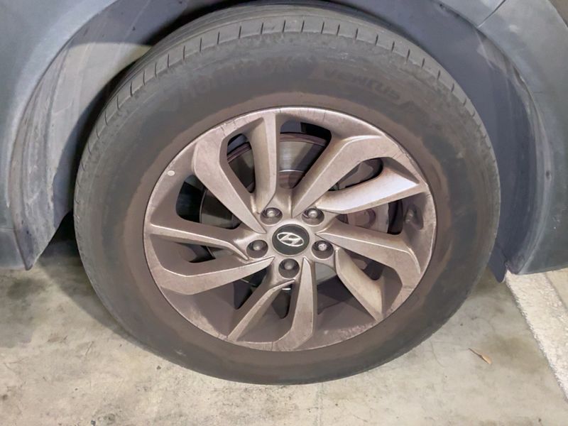 Hyundai Tucson 1.7 CRDi Comfort ISG 2WD 2015 – снимка 11