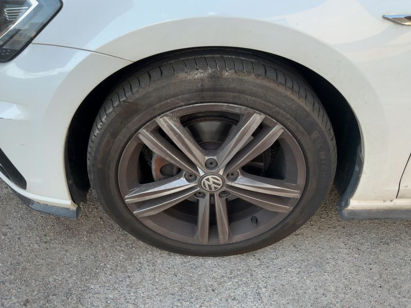 Volkswagen Golf VII 1.5 TSI ACT Highline BlueMotion Tech 2019 – снимка 3