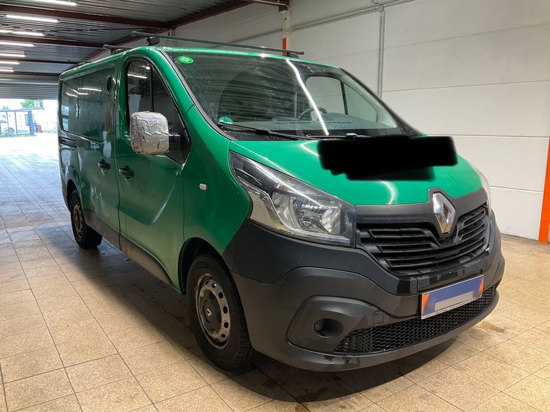 Renault Trafic 1.6 dCi L1H1 2,7t Komfort 2015 – снимка 12