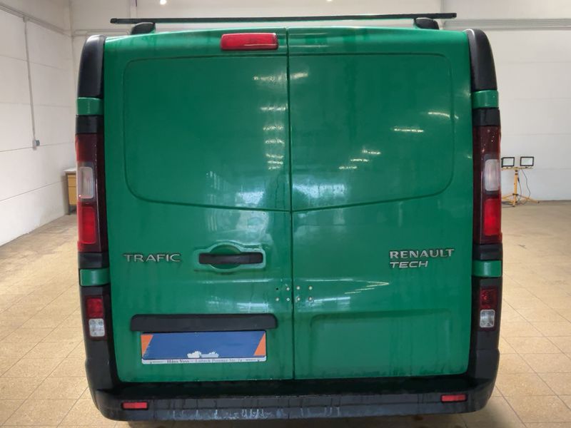 Renault Trafic 1.6 dCi L1H1 2,7t Komfort 2015 – снимка 7