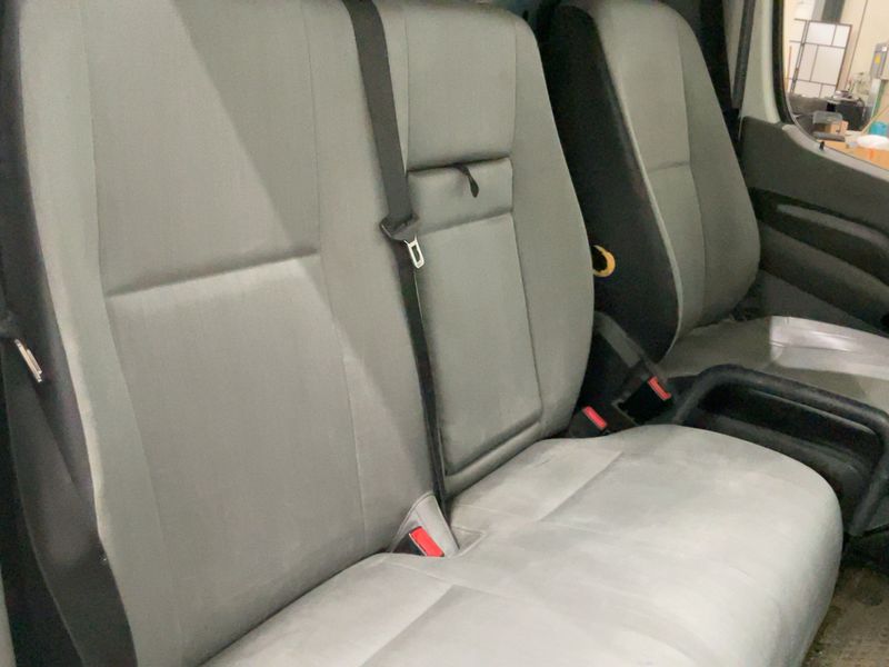 Volkswagen Crafter 2.0 TDI Kasten 35 mittlerer Radstand mit Hochdach 2016 – снимка 19