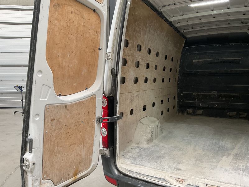 Volkswagen Crafter 2.0 TDI Kasten 35 mittlerer Radstand mit Hochdach 2016 – снимка 25