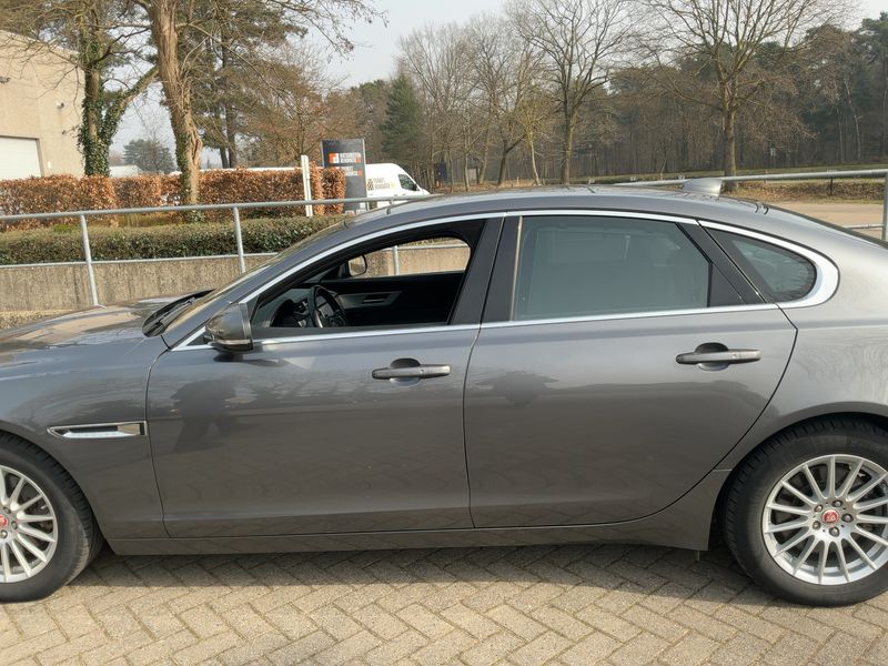 Jaguar XF 20d Prestige 2016 – снимка 4